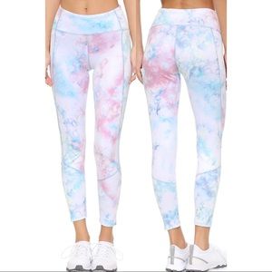 FREE PEOPLE movement leggings NWOT